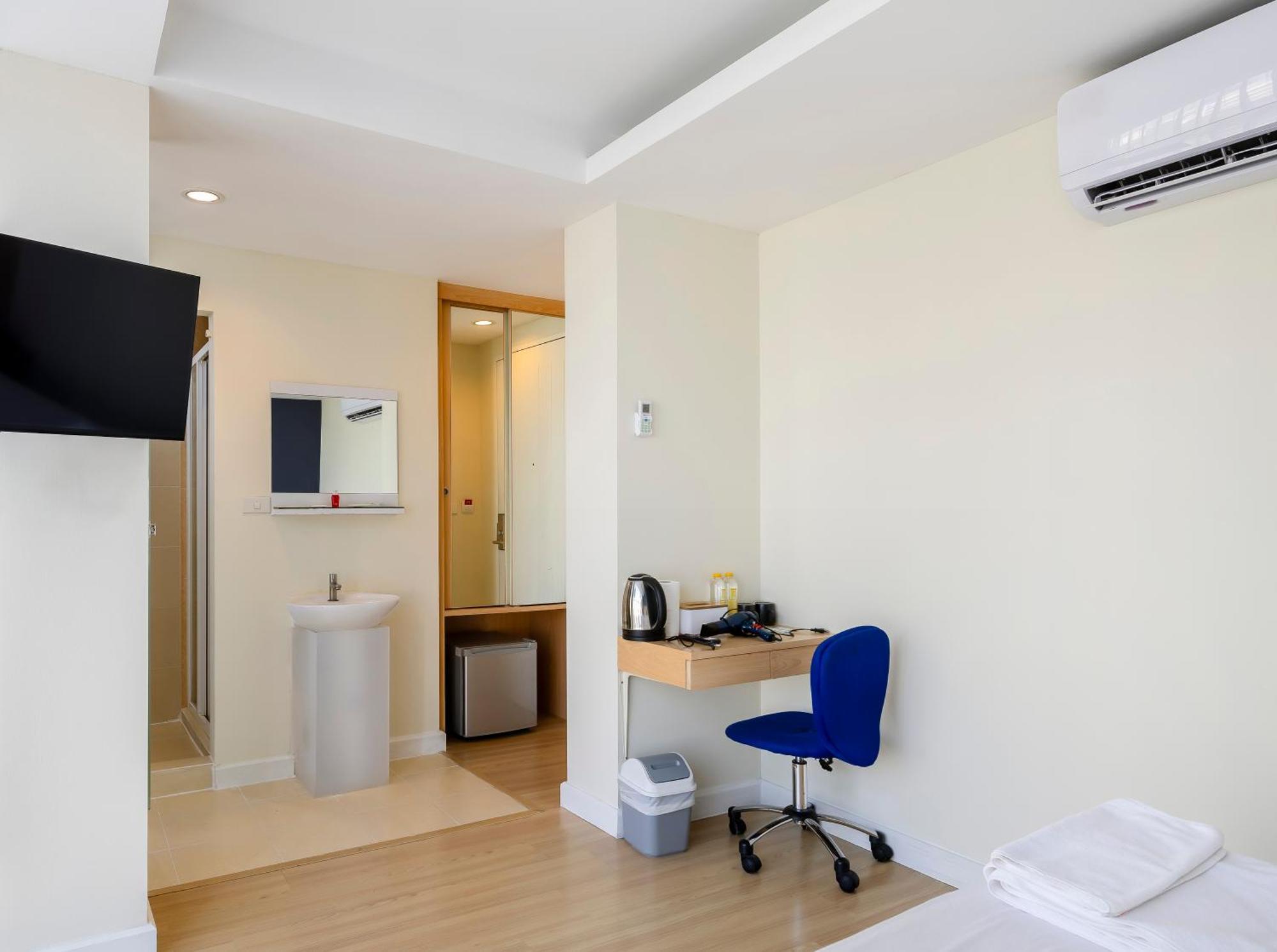 Hotel Gp House Express Sukhumvit 81 à Bangkok Extérieur photo