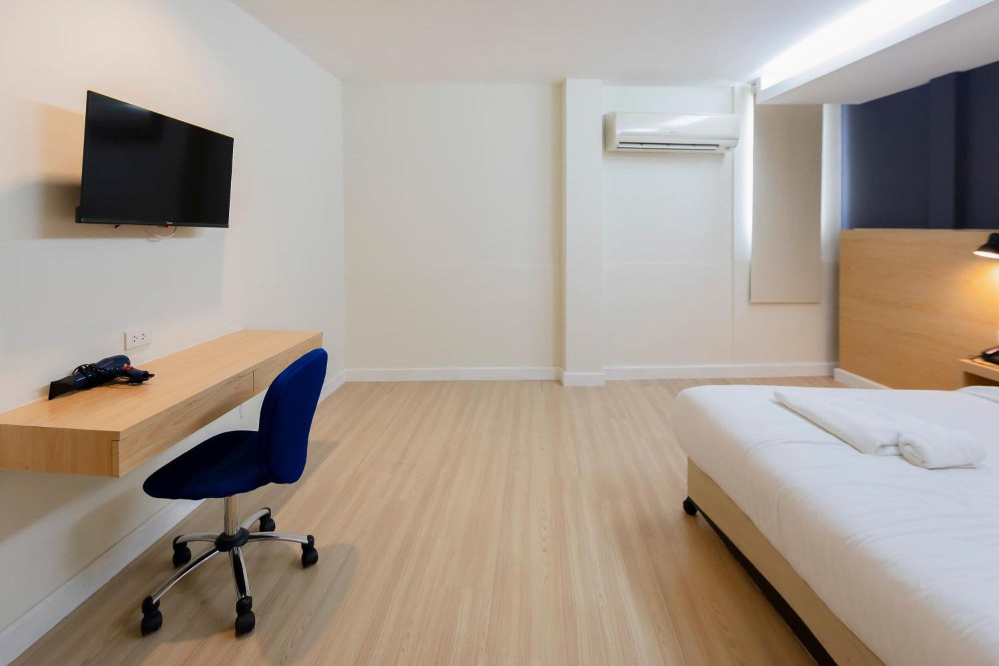 Hotel Gp House Express Sukhumvit 81 à Bangkok Extérieur photo