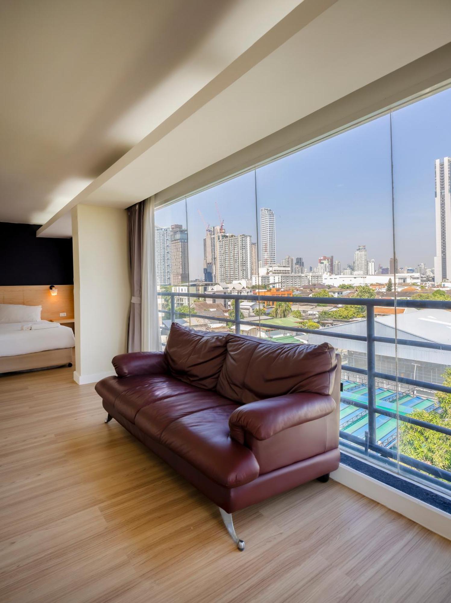 Hotel Gp House Express Sukhumvit 81 à Bangkok Extérieur photo